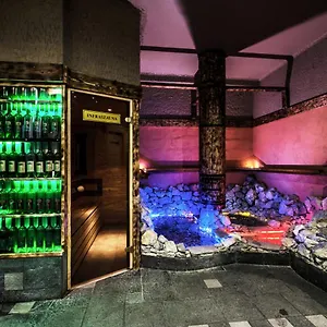 Szálloda Korona Wellness, Rendezvény és Borszálloda, Eger
