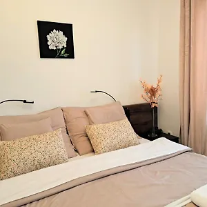 Aparthotel Orient Apartmanhaz